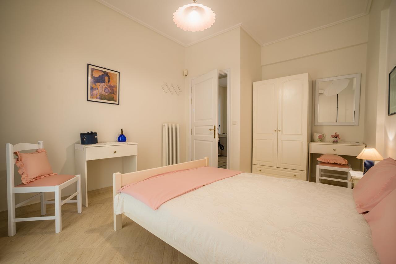 Le Reve Apartment Akrotiri  エクステリア 写真