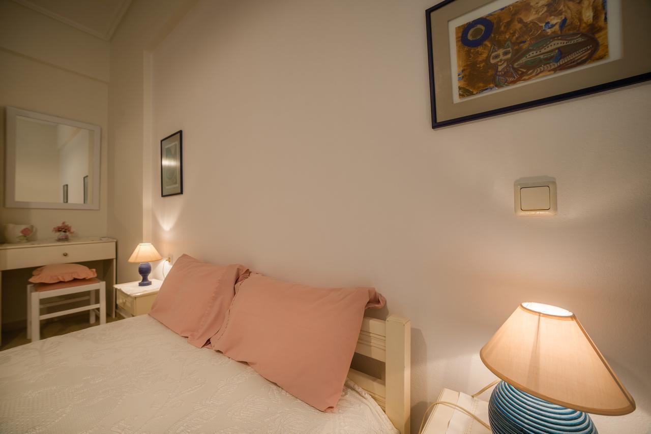 Le Reve Apartment Akrotiri  エクステリア 写真